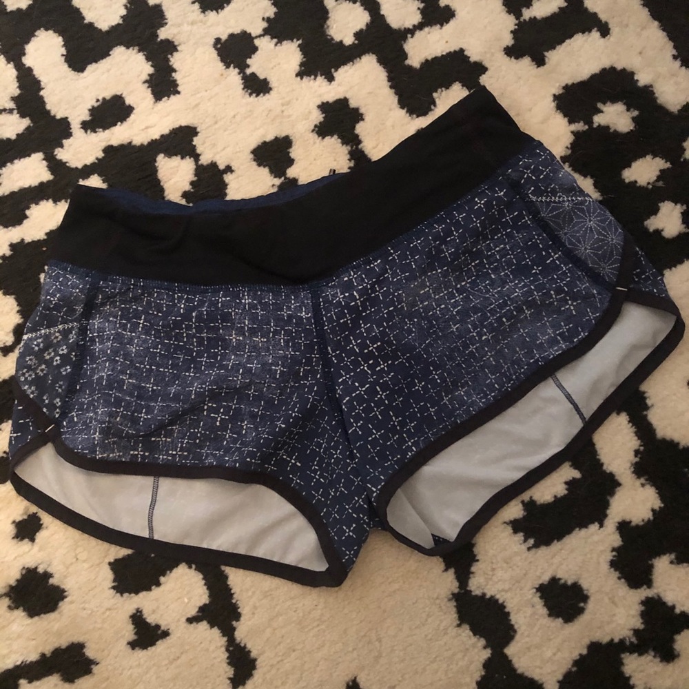 Lululemon speed up size 4